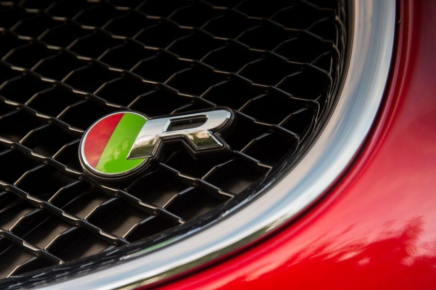 Jaguar XJR 2014 года  (фото 28 из 116)